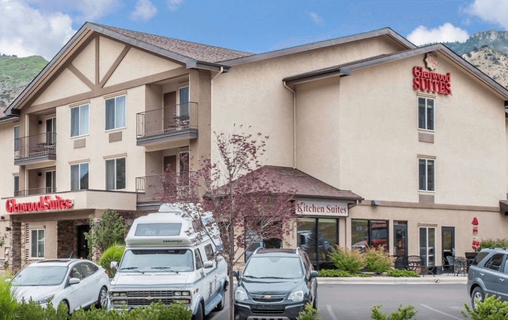 Glenwood Suites Glenwood Suites